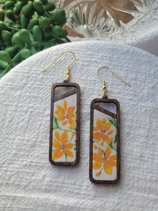 Bessan | Orange Flower Dangles